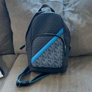 Authentic Men’s sling pack
